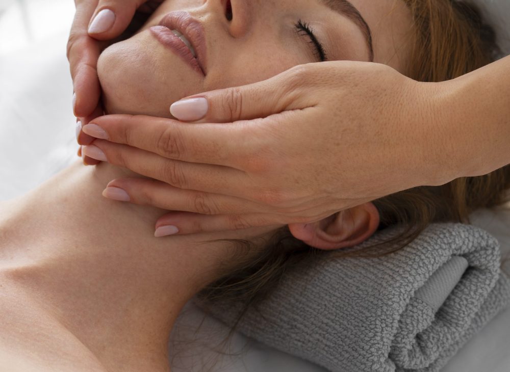 woman-spending-time-spa-getting-relaxing-massage